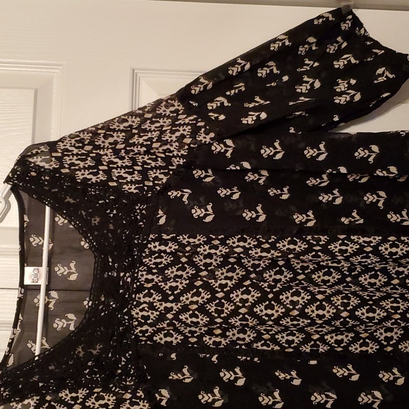 NWOT Bila Women's Boho Style Black & White Floral Sheer Top  Size XXL - Picture 6 of 10